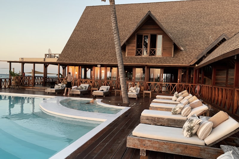 Lua de mel luxuosa em pousada boutique na praia — Moonsters Viagens